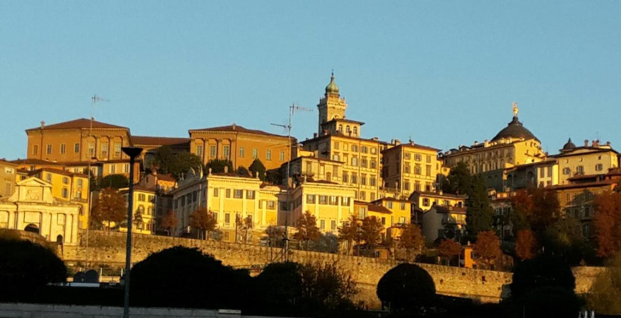 Guesthouse Viale Bergamo Eksteriør billede